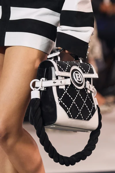 Look 71